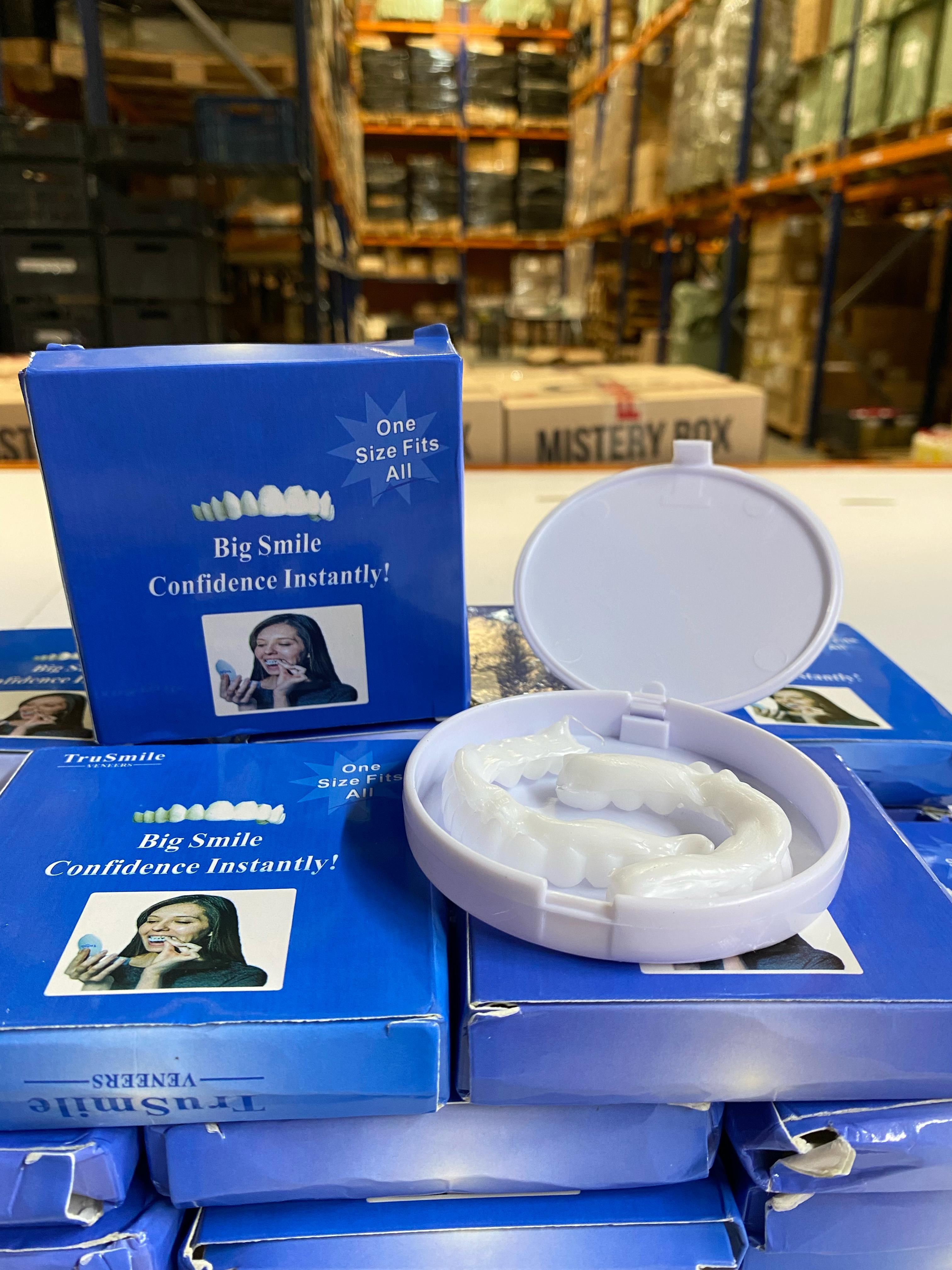 Miniatura 12 de CARILLAS DENTALES SUPERIOR E INFERIOR